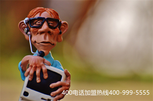 (400電話代理哪家好)(400電話申請?jiān)鯓铀俣雀欤磕募掖砩痰陌惭b速度快？)