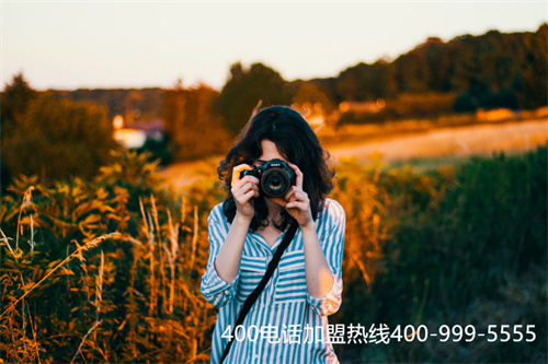 (中國(guó)聯(lián)通400電話好不好)(如何申請(qǐng)400電話，聯(lián)通、電信、移動(dòng)三大運(yùn)營(yíng)商)