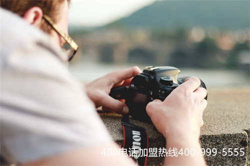 (廣州400電話一級代理商有哪些?)(公司如何申請400電話辦理？找到靠譜代理商就成功一半了)