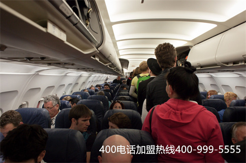 (官方400電話)(選擇代理服務(wù)商進(jìn)行400電話辦理會(huì)更加方便)